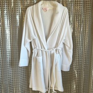 White short robe